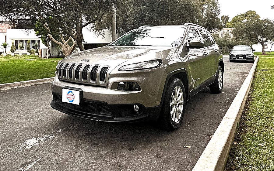 Jeep Longitud 2016 4x2