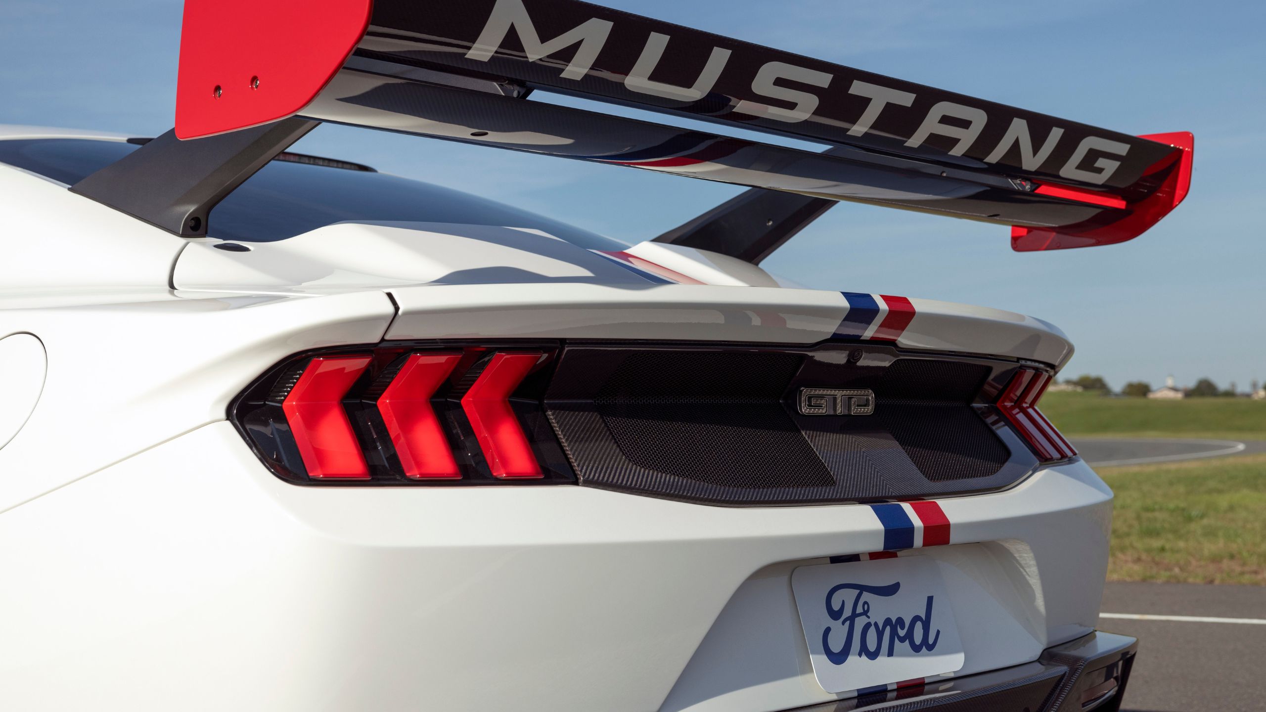 Ford Mustang GTD Spirit of America