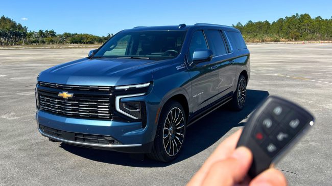 Chevrolet Suburban High Country 2025