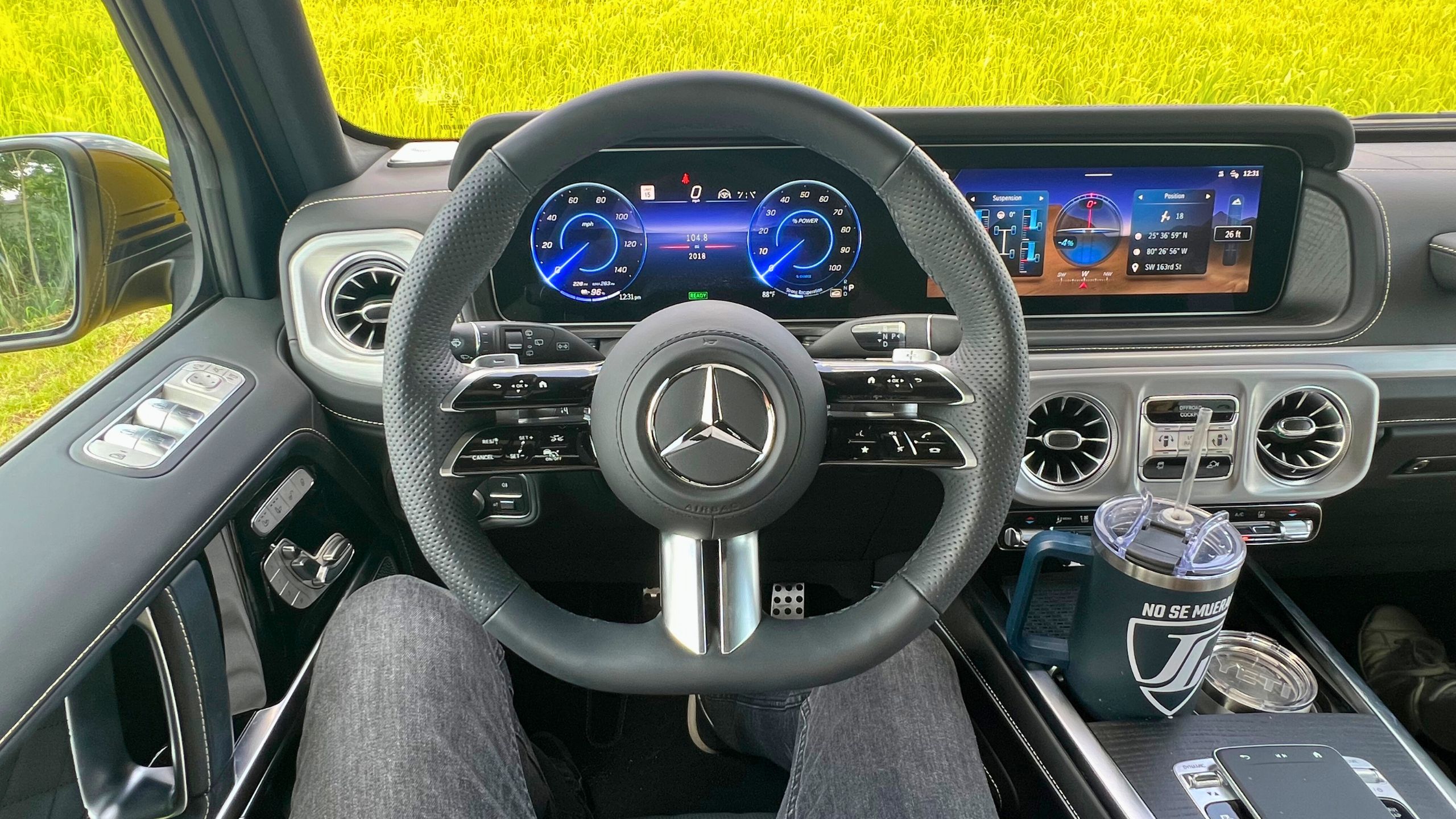 Mercedes-Benz G580 with EQ Technology 2025