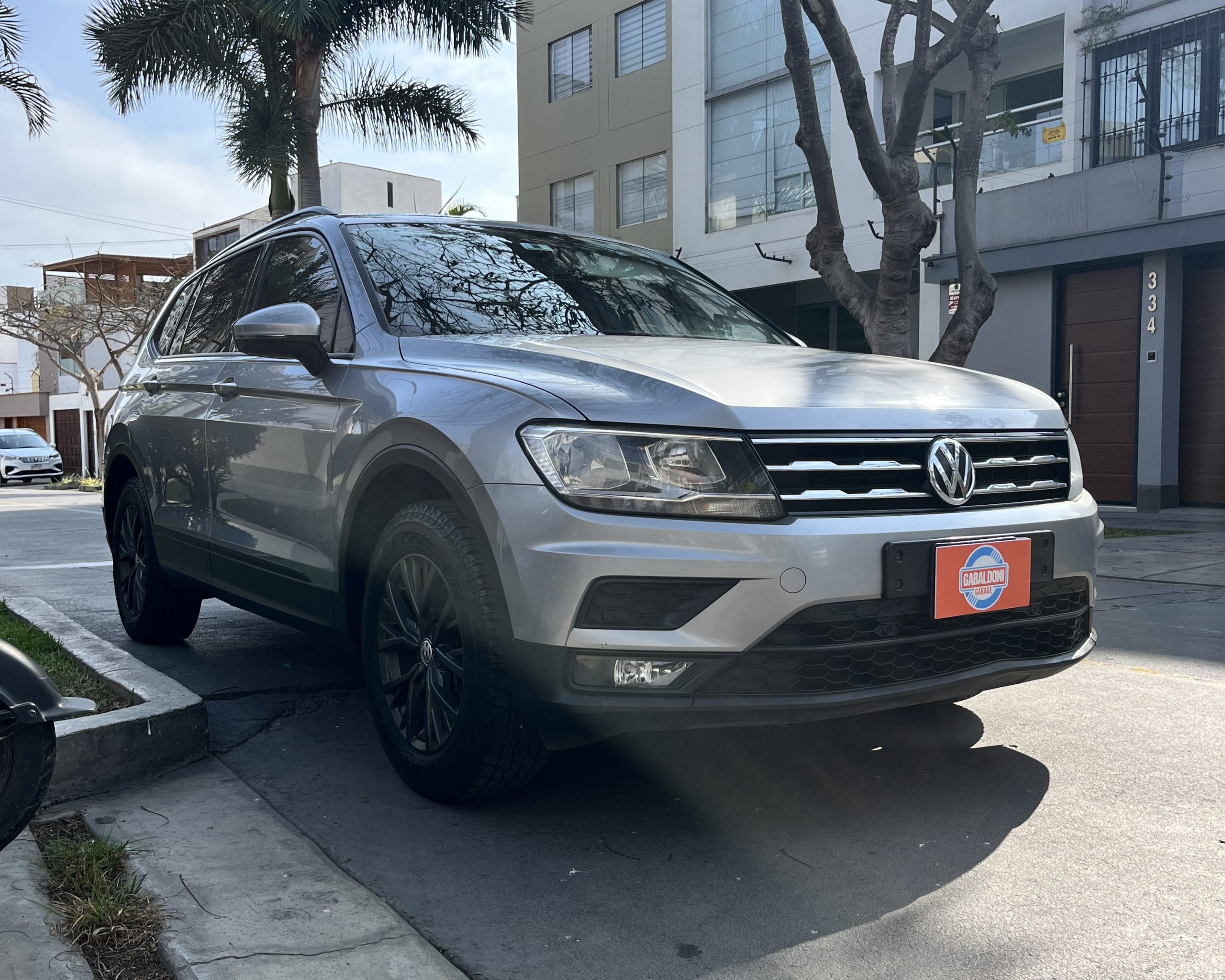 20251013_202953165_iOS