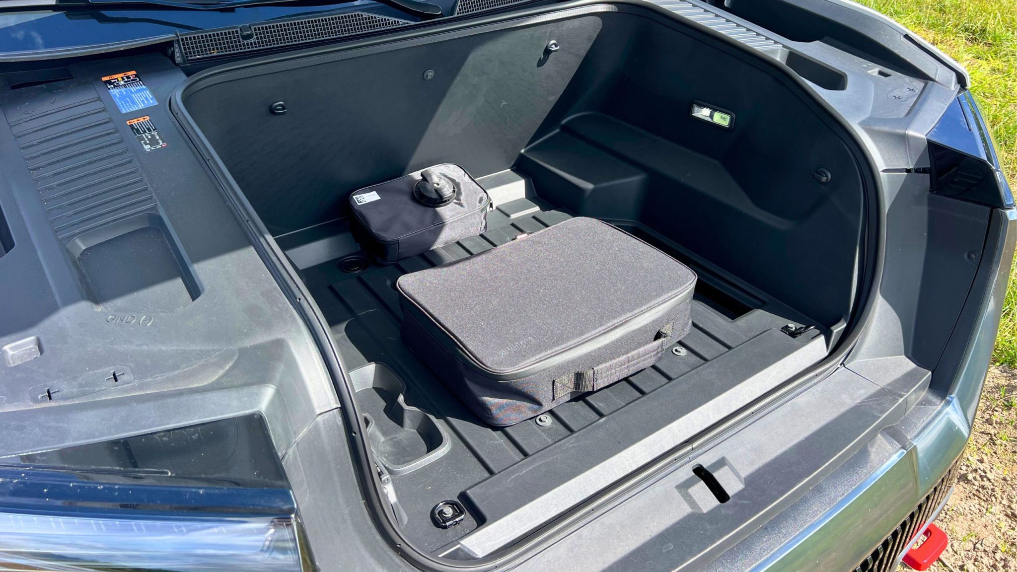 GMC Sierra EV AT4 2026