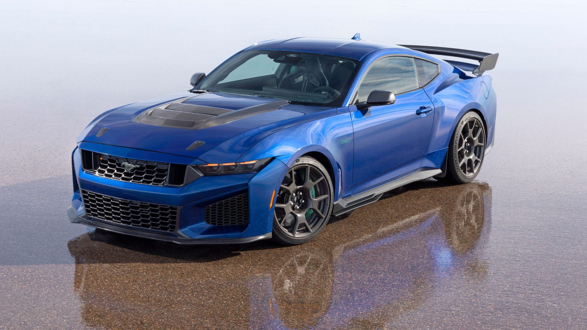 Ford Mustang Dark Horse SC Track Pack