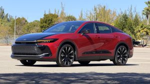 Toyota Crown 2026 Hybrid MAX