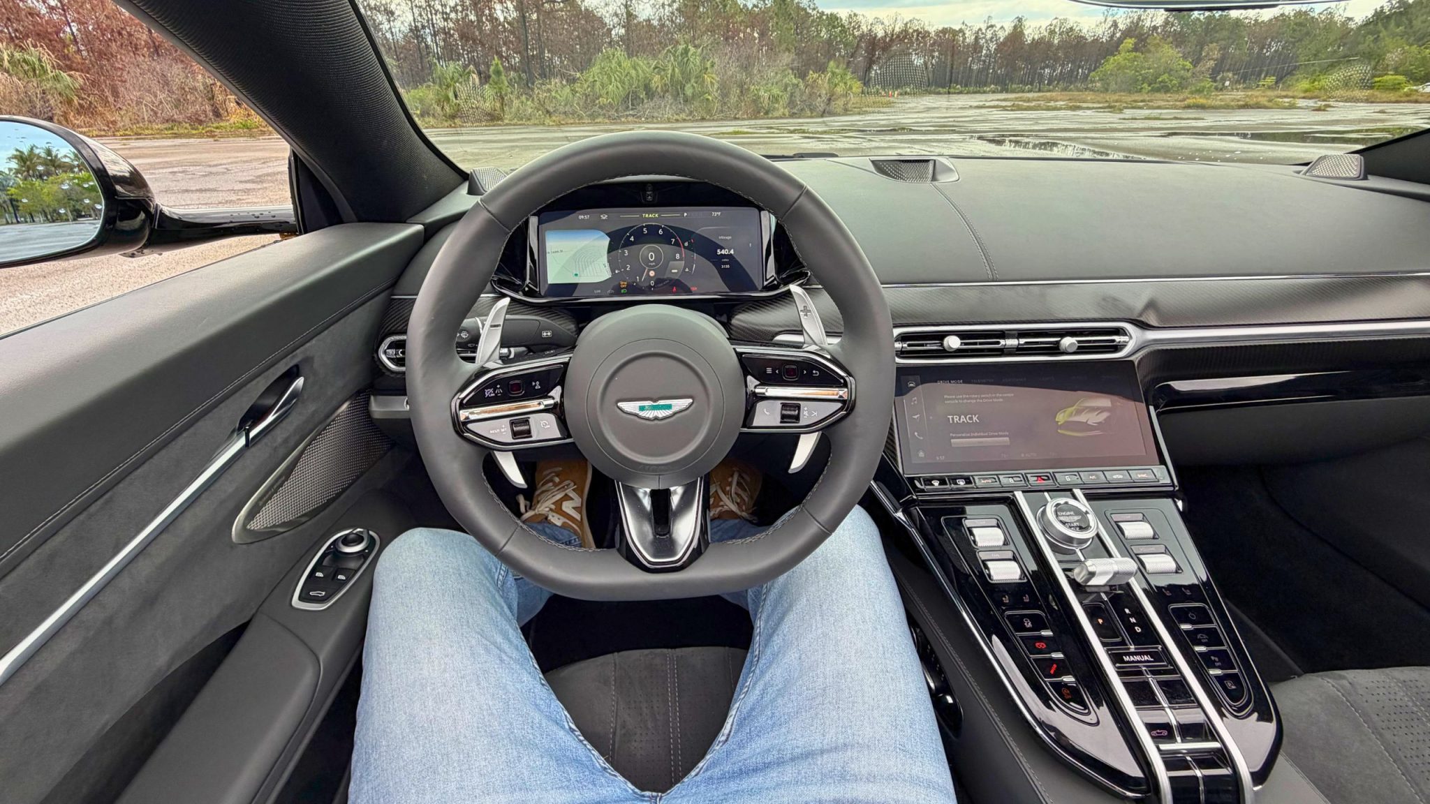 Aston Martin Vantage S Roadster 2026