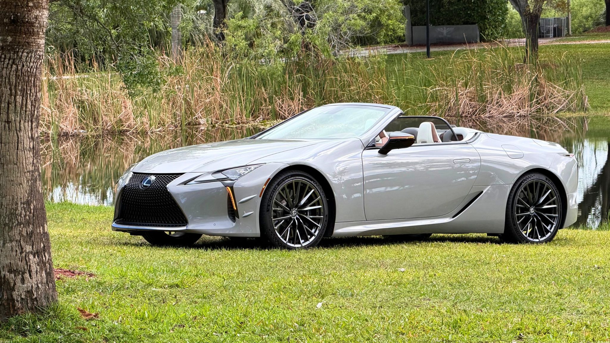 Lexus LC Convertible Inspiration Series 2026