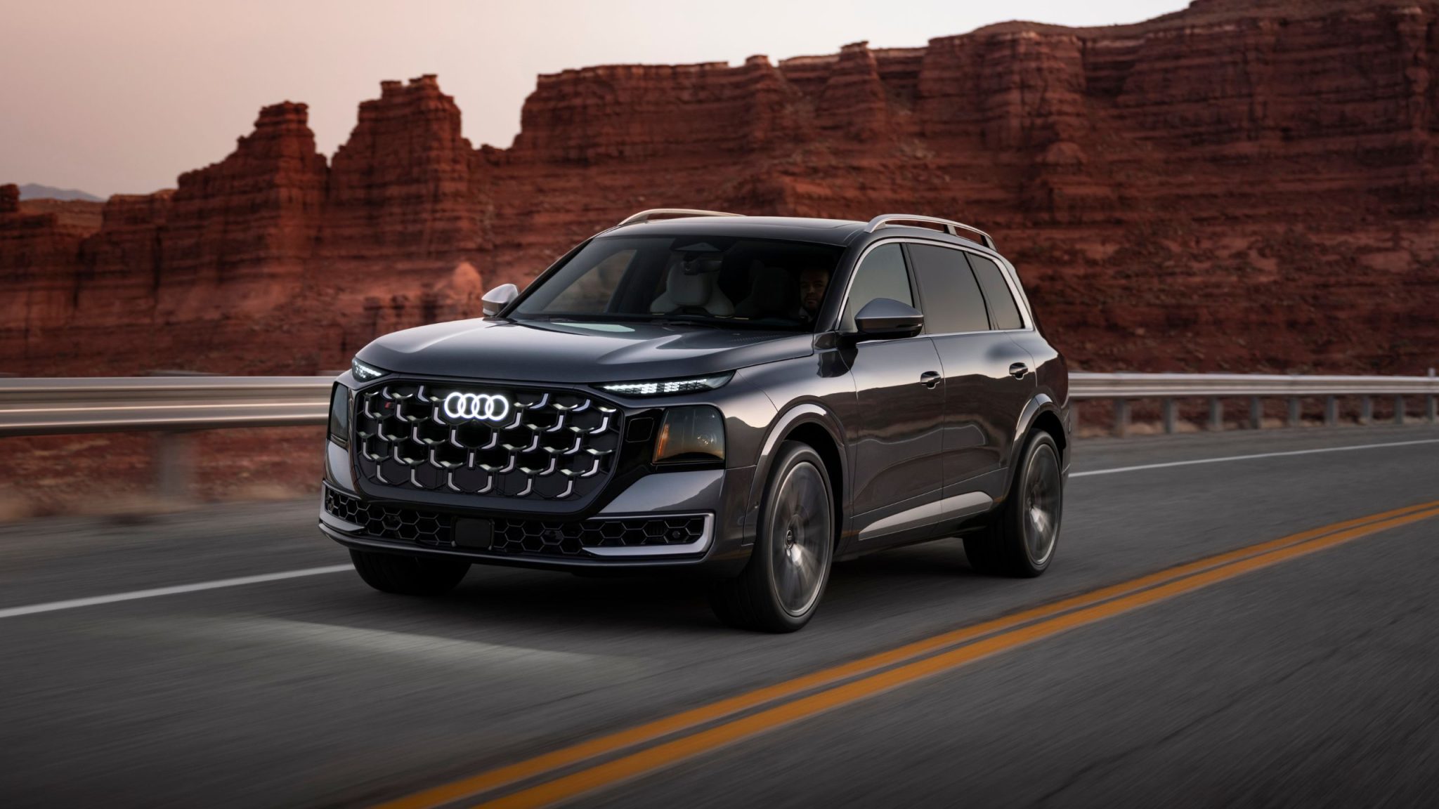 Audi SQ9 2027