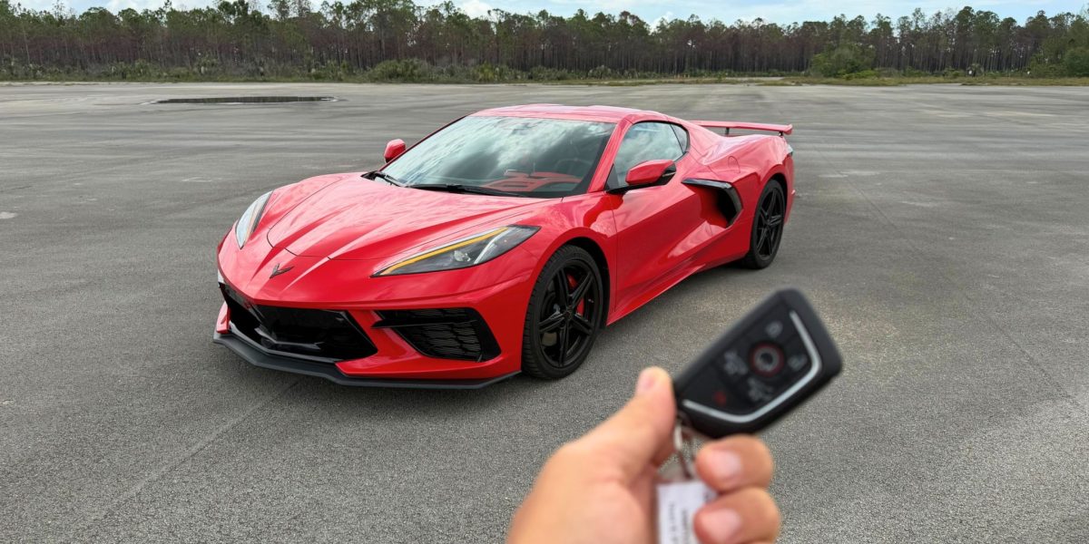 Chevrolet Corvette C8 Stingray 2026