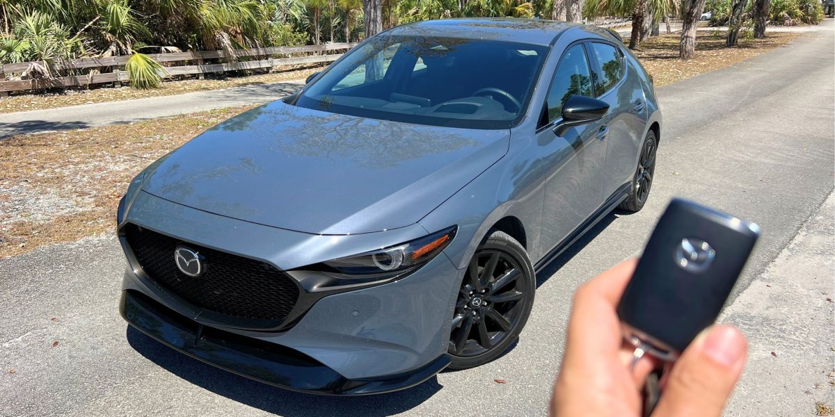 Mazda 3 Turbo Hatchback 2025