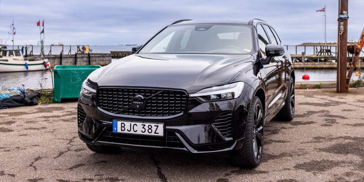 Volvo XC60 Black Edition 2024